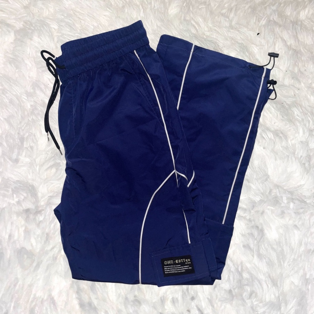 🌟 Windbreaker Sweats 🌟